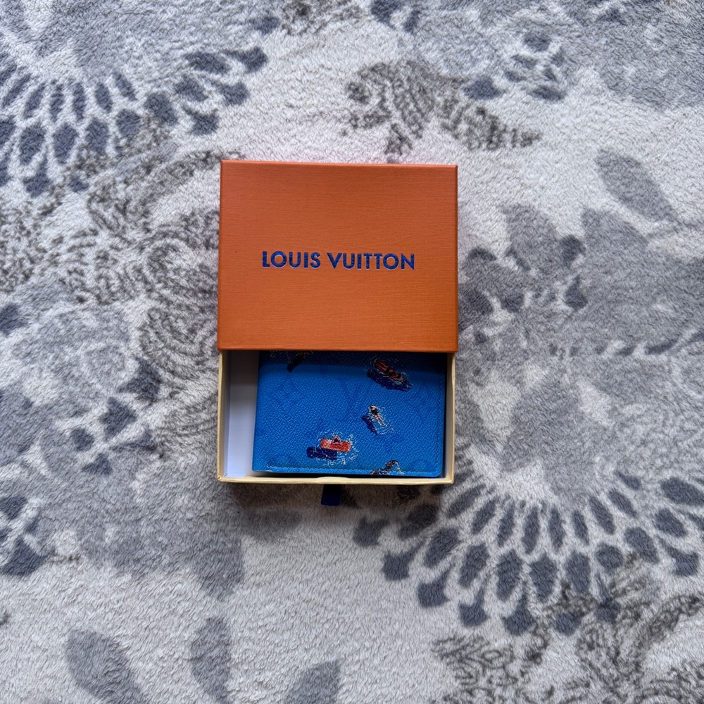 Louis Vuitton Blue Key & Card Holder